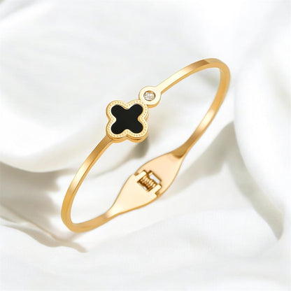 Golden Clover Bracelet